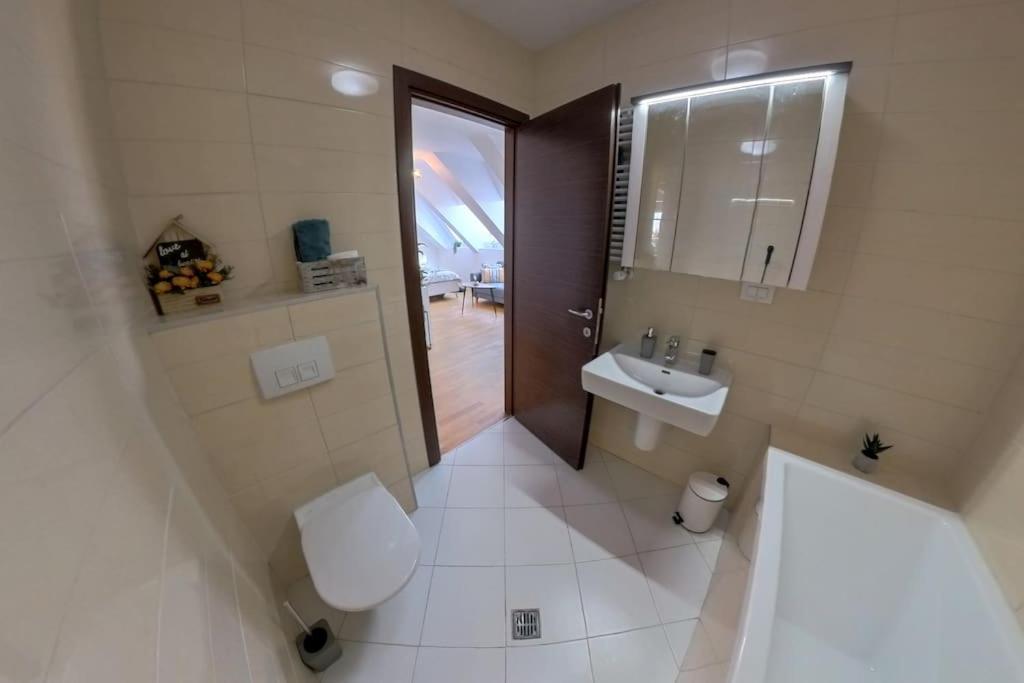 Bucharest Central Ee Apartment Екстер'єр фото